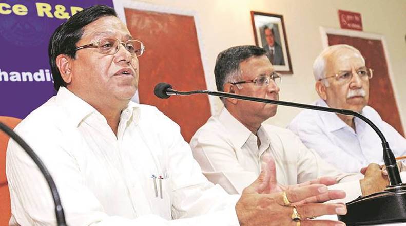 V.K Saraswat, who was awarded the Padmashri in 1998 and Padmabhushan in 2013, appointed JNU Chancellor