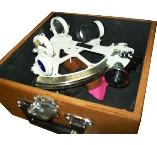 sextant-instrument